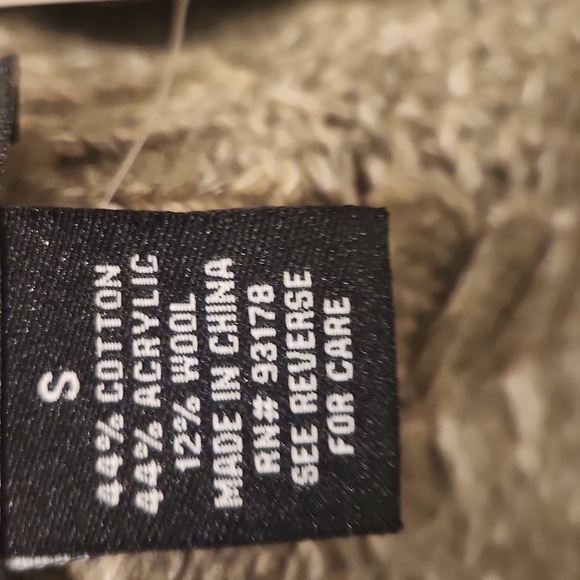 Magaschoni . Cable Knit Sweater - Beige - Picture 5 of 5